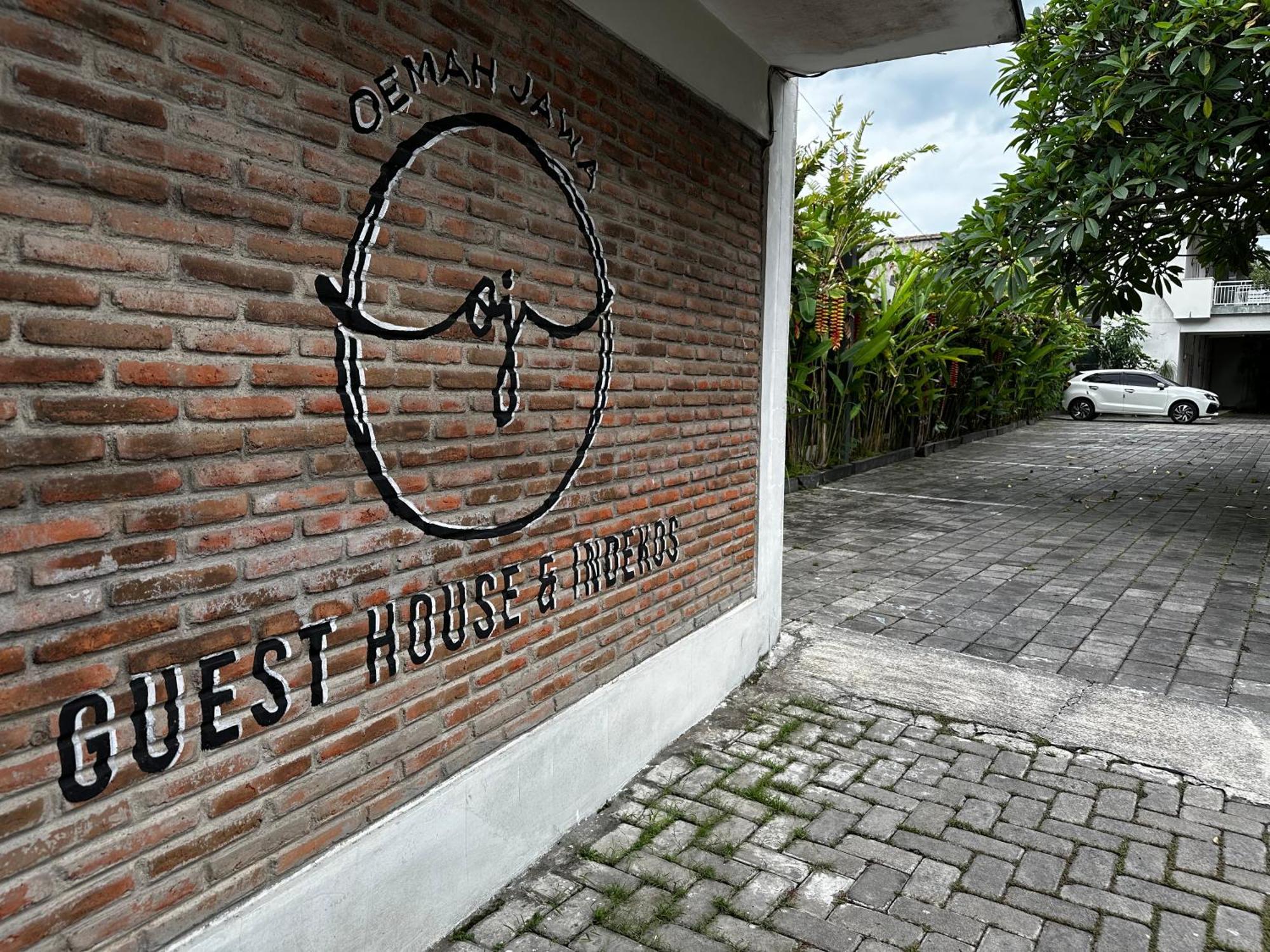Oemah Jawa Guesthouse Jembel 外观 照片