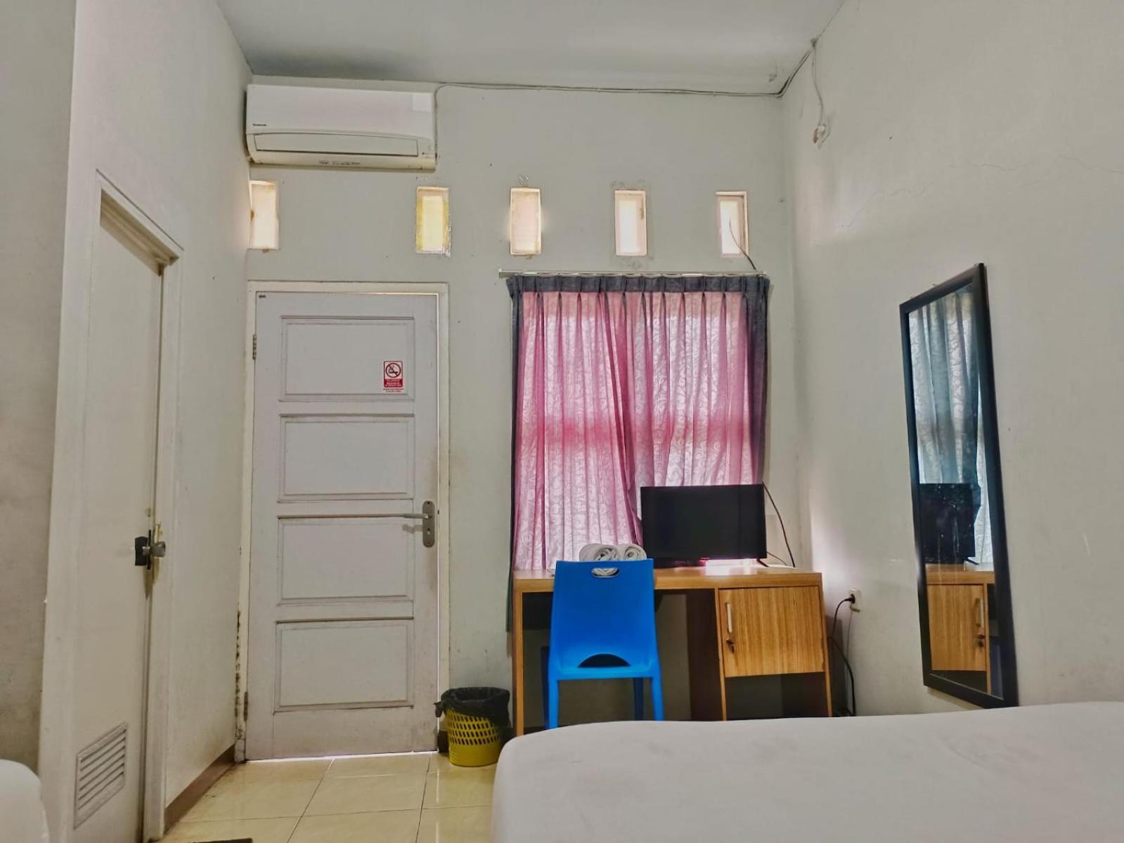 Oemah Jawa Guesthouse Jembel 外观 照片